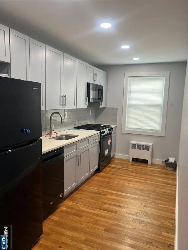 935 Broad Street 35B, Bloomfield, NJ 07003 - #3