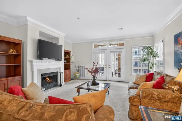 9210 Ravenscroft Road 627, Clifton, NJ 07013