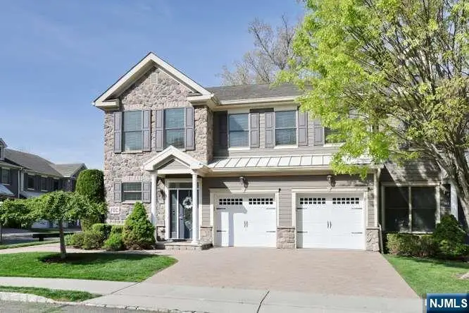 802 Whitney Lane, Allendale, NJ 07401 - #2