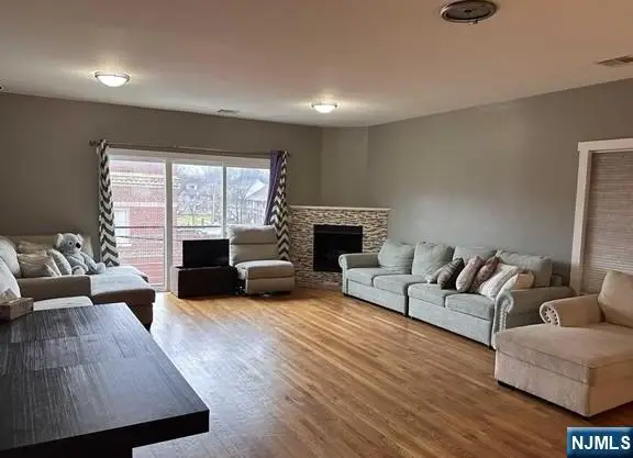 54-56 Oriental Street, Newark, NJ 07104