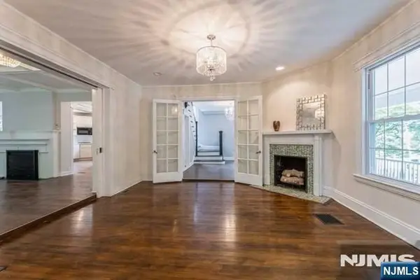 92 Highwood Avenue, Tenafly, NJ 07670