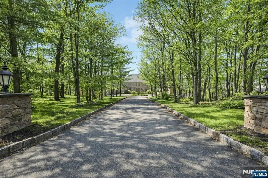 29 Hilltop Road, Kinnelon, NJ 07405 - #3