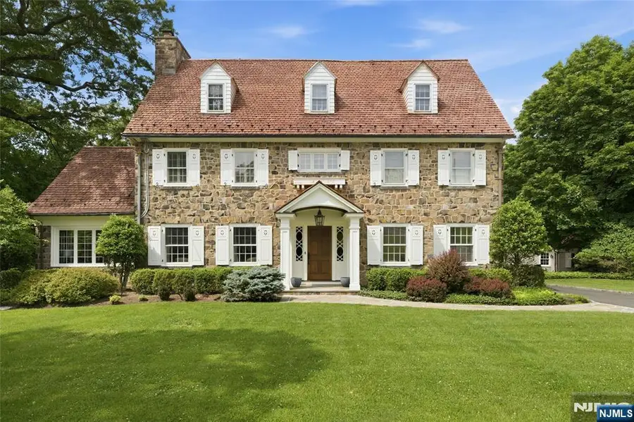 123 Highland Avenue, Millburn, NJ 07078 - #2