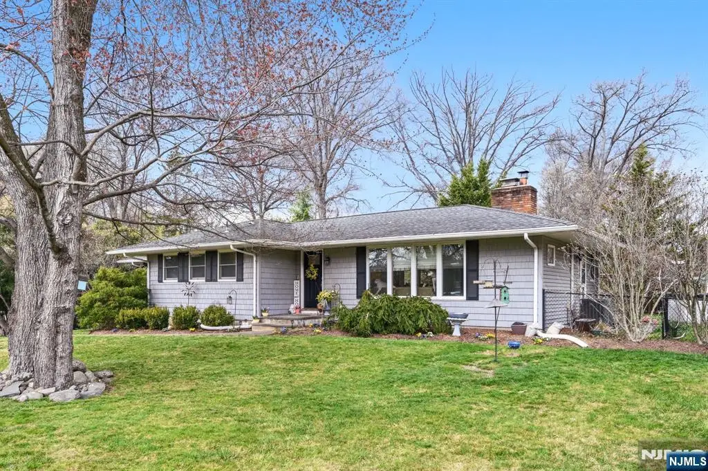 157 Oakwood Avenue, North Haledon, NJ 07508 - #1