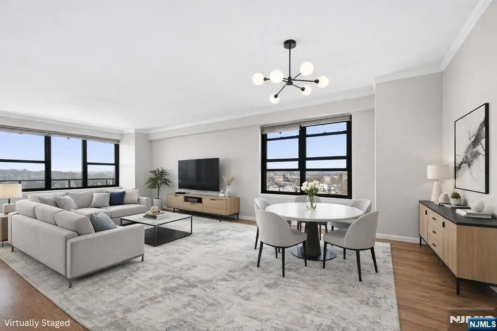 285 Aycrigg 11G, Passaic, NJ 07055 - #1