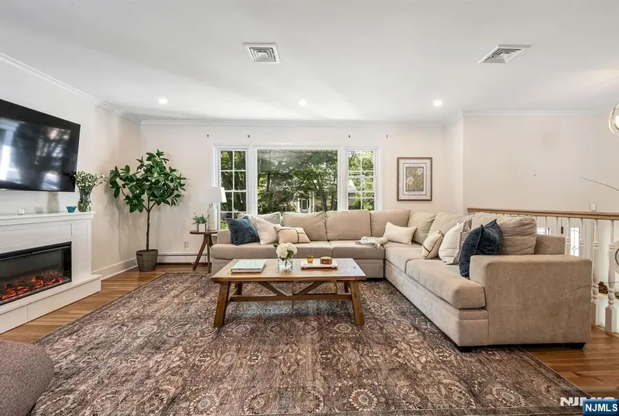 440 Yuhas Drive, Paramus, NJ 07652 - #2