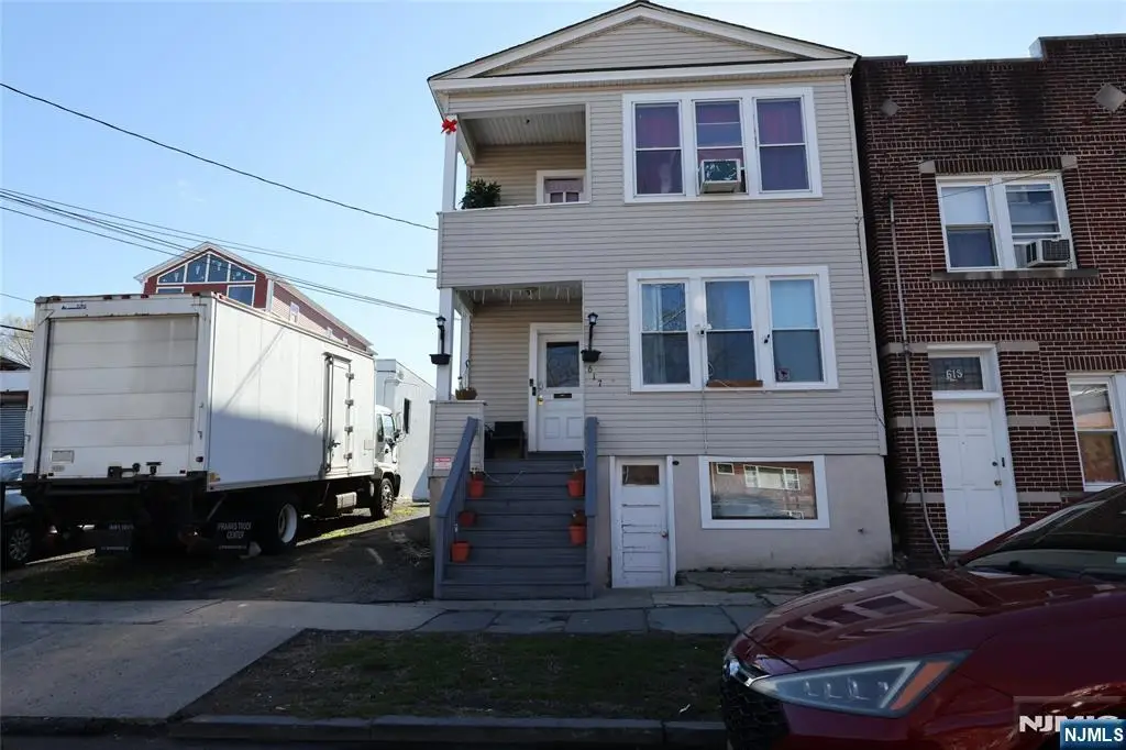 617 8th Street, Newark, NJ 07107 - #1