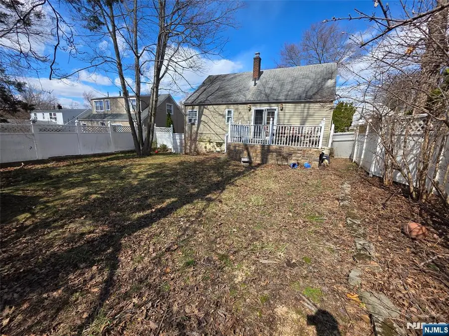 6 Holmes Street, West Orange, NJ 07052 - #2