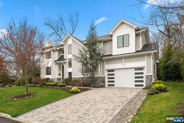 55 Cedar Street, Cresskill, NJ 07626