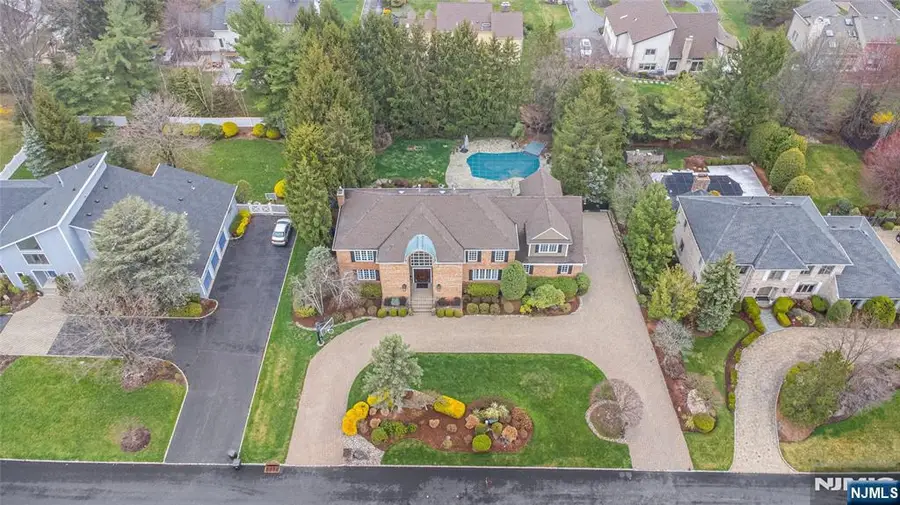 5 Blackberry Lane, Caldwell, NJ 07006 - #3