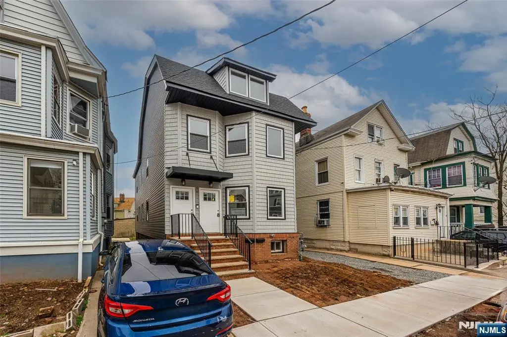 16 Headley Terrace, Irvington, NJ 07111 - #1