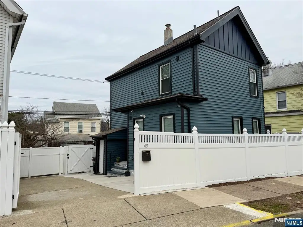 41 N 11th, Paterson, NJ 07522 - #1
