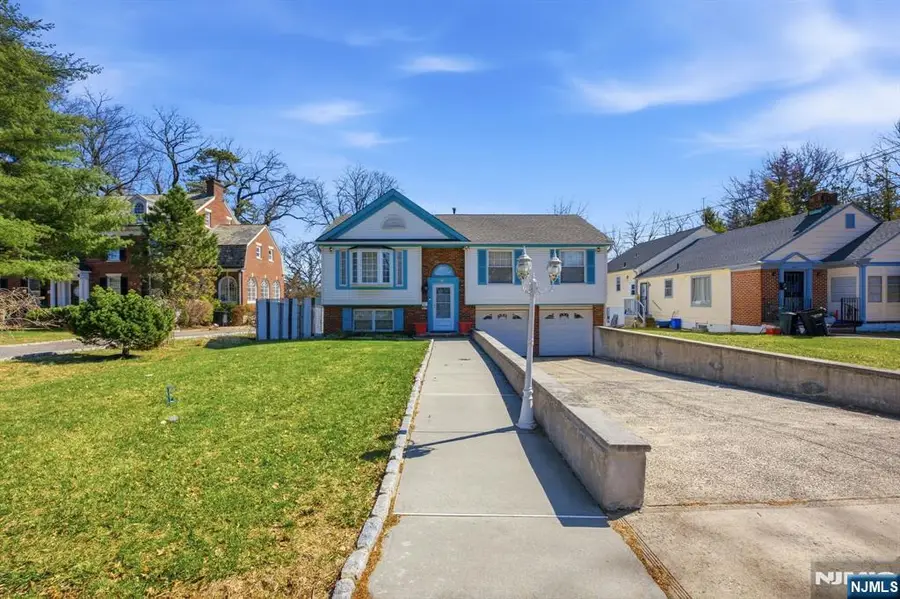 674 Berkeley Avenue, Orange, NJ 07050 - #2