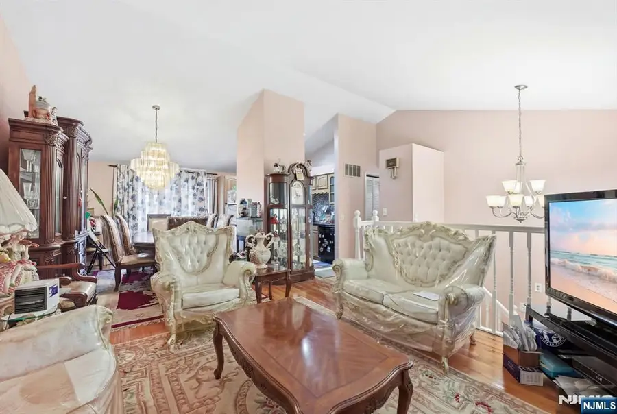 674 Berkeley Avenue, Orange, NJ 07050 - #3