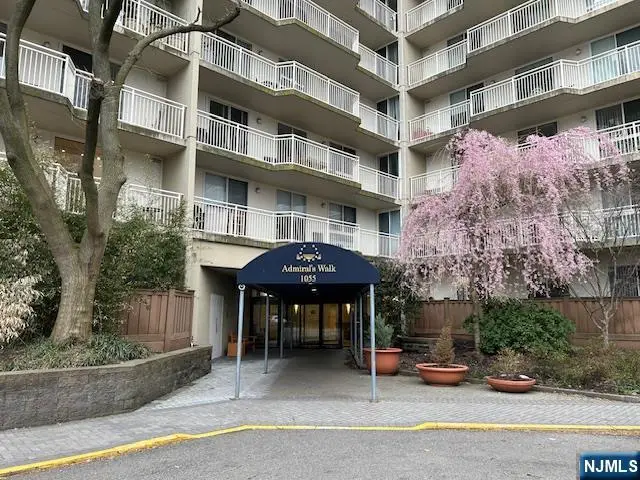 1055 River Road 501, Edgewater, NJ 07020 - #1
