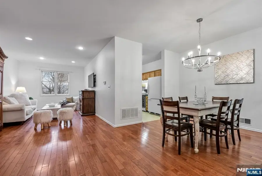 276 Great Smokey Lane, Mahwah, NJ 07430 - #3