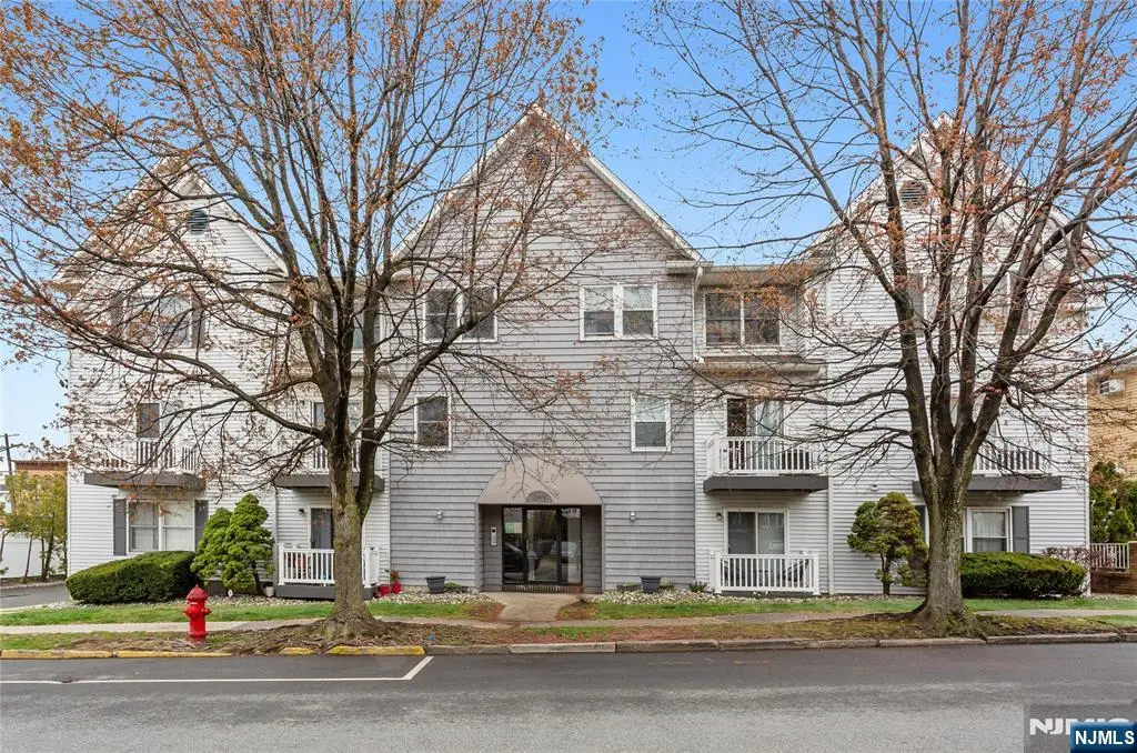 483 Forest 10, Kearny, NJ 07032 - #1