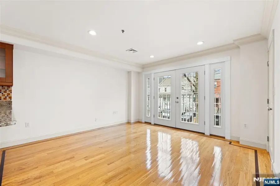 317 11th Street 2, Union City, NJ 07087 - #3