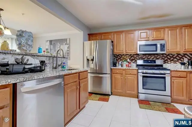 2 Marina Drive, Bayonne, NJ 07002 - #2