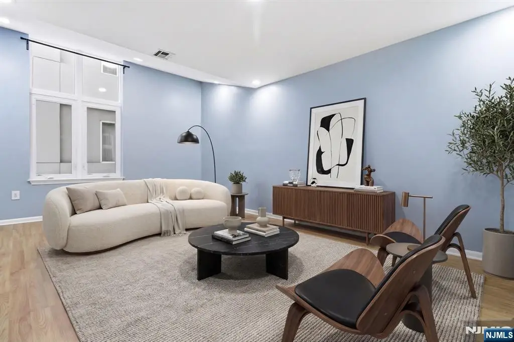 308-310 Passaic Avenue 215, Harrison, NJ 07029 - #1