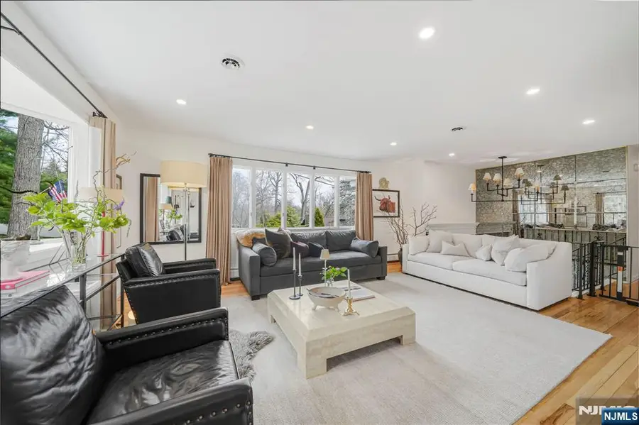 53 Park Avenue, Park Ridge, NJ 07656 - #3