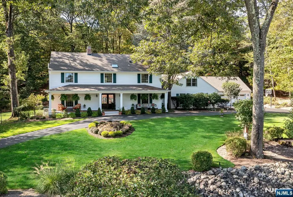 220 Ottowa Lane, Franklin Lakes, NJ 07417 - #1