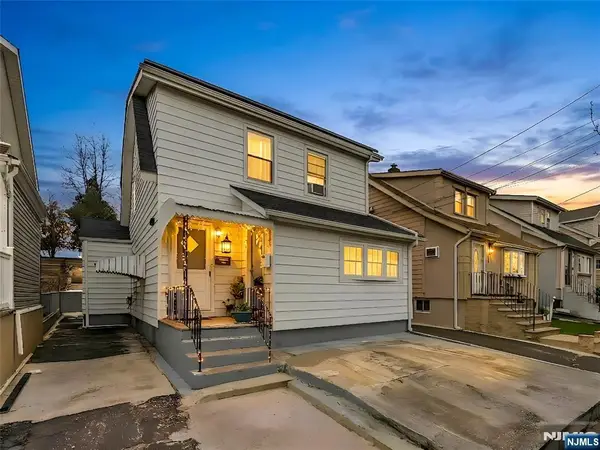 1046-1048 26th Street, Paterson, NJ 07513