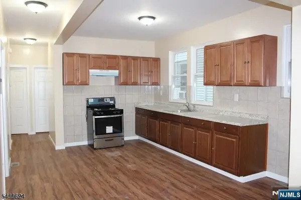 100-102 Lyons Avenue, Newark, NJ 07112