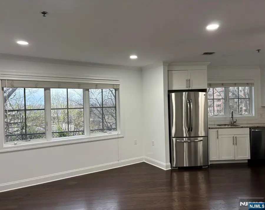 200 Laird Avenue 107, Cliffside Park, NJ 07010 - #3