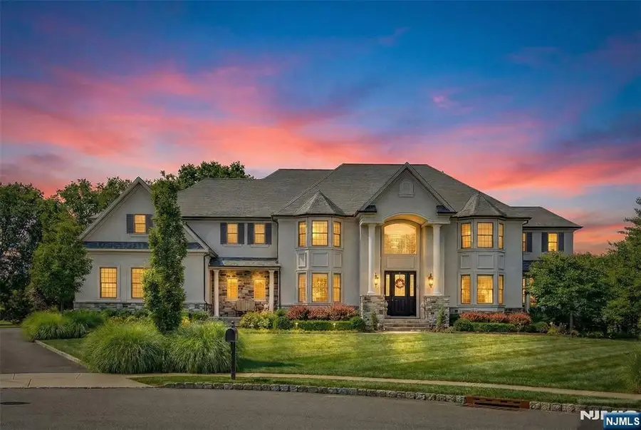 8 Philhower Court, Denville, NJ 07834 - #3