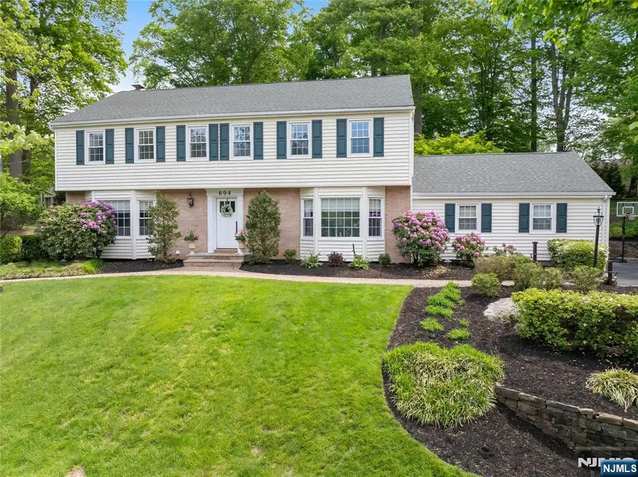 694 Blauvelt Drive, Oradell, NJ 07649 - #2