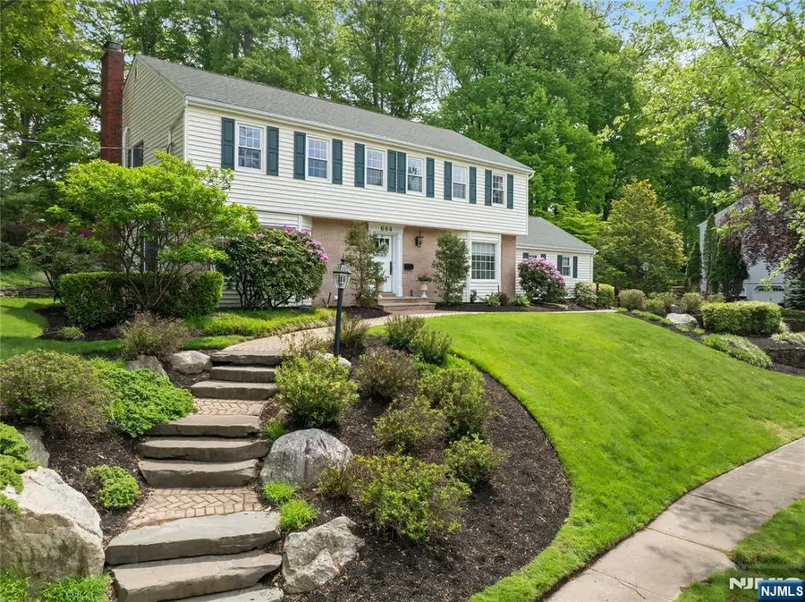 694 Blauvelt Drive, Oradell, NJ 07649 - #3