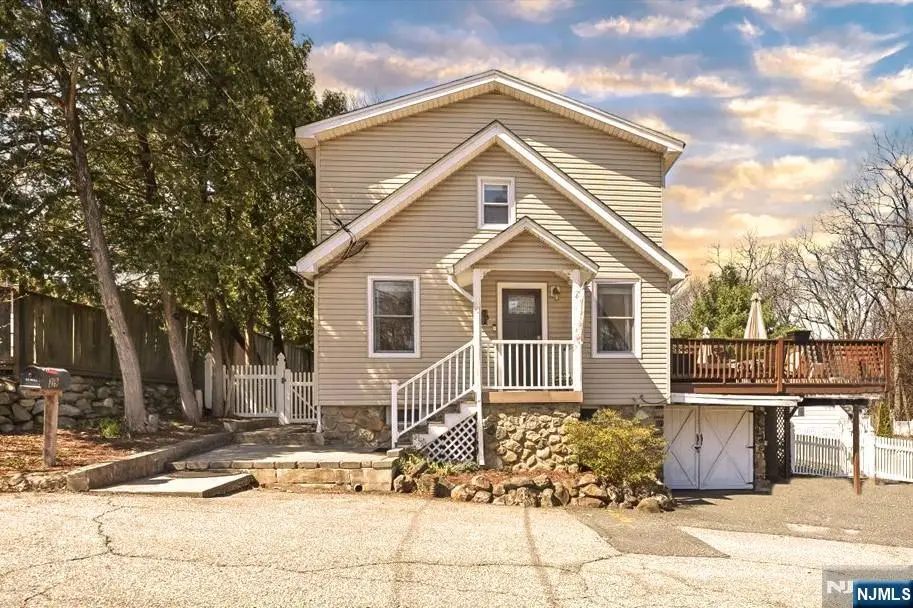 29 Sunset Avenue, Butler, NJ 07405 - #1