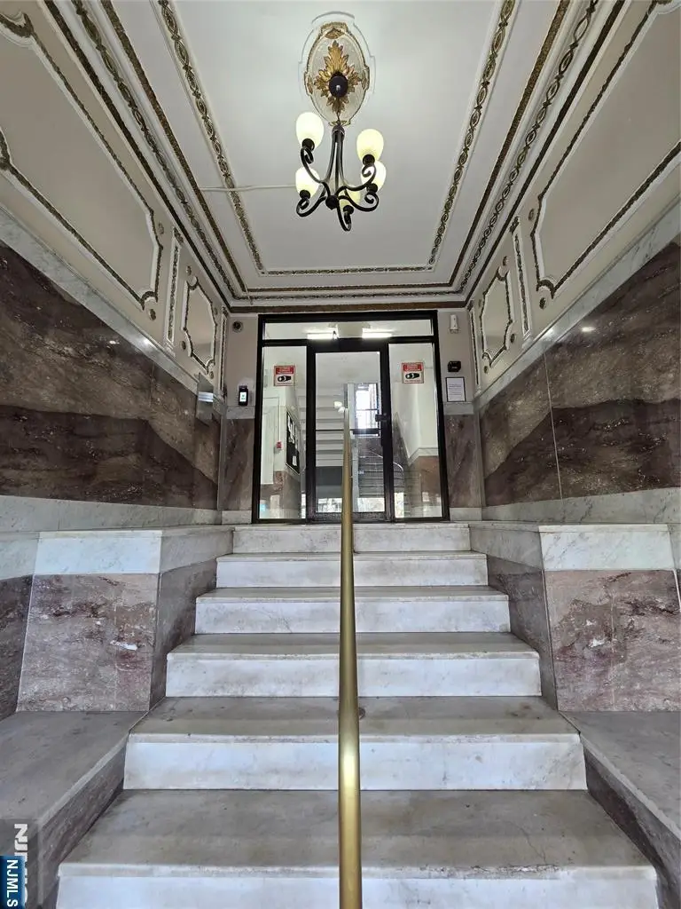 321 79th Street 29, North Bergen, NJ 07047 - #3