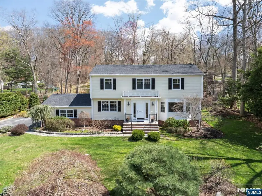 710 Tulip Place, River Vale, NJ 07675 - #3
