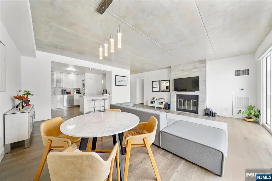 1077 River Road PH 13, Edgewater, NJ 07020 - #2