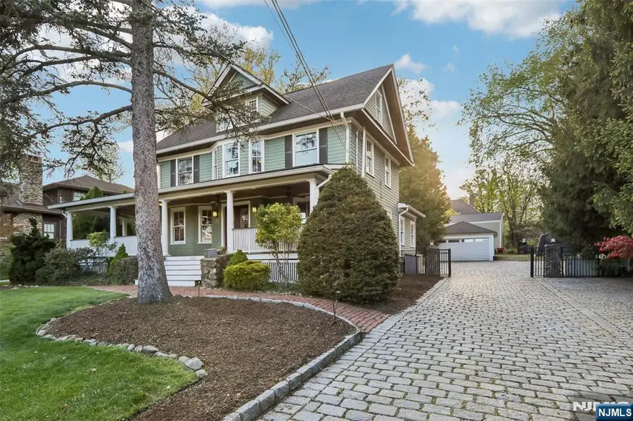 130 N Maple Avenue, Ridgewood, NJ 07450 - #3