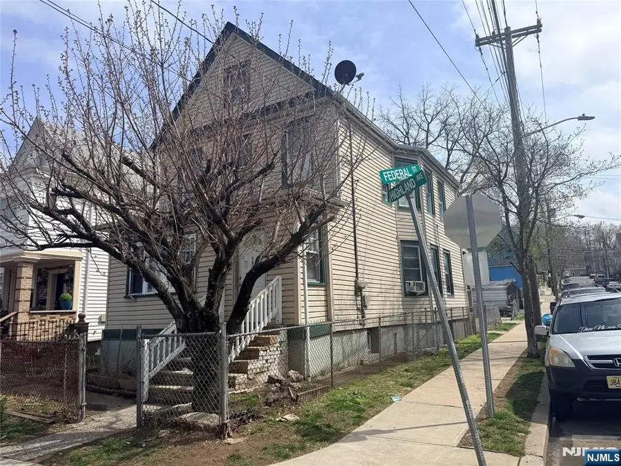 383 Highland Avenue, Passaic, NJ 07055 - #2