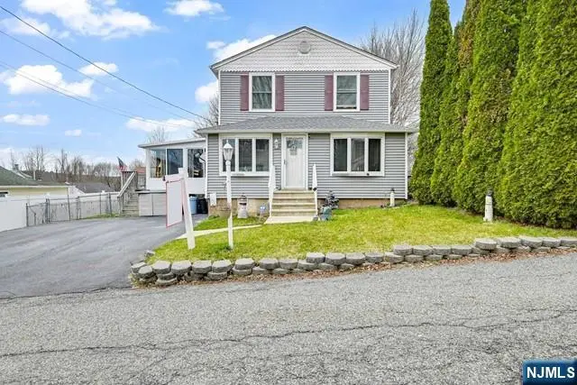 22 Glenridge Road, Upper Greenwood Lake, NJ 07421 - #1