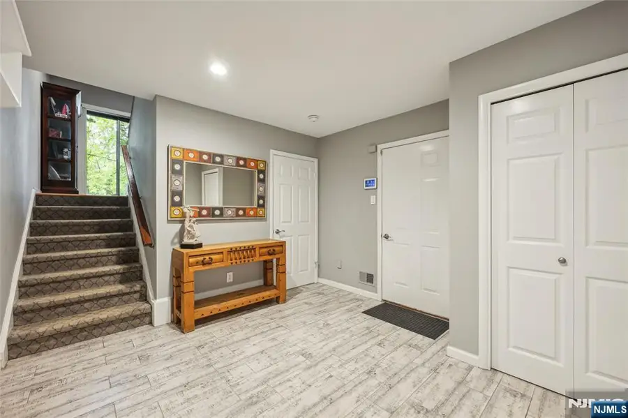 84 Windsor Circle 84C, Township Of Washington, NJ 07676 - #2