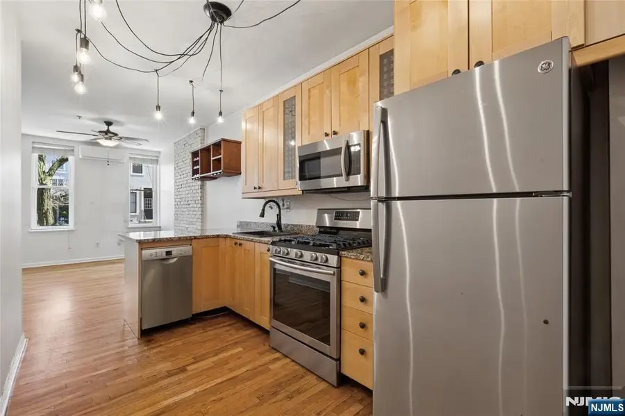 124 Madison Street 1, Hoboken, NJ 07030 - #2