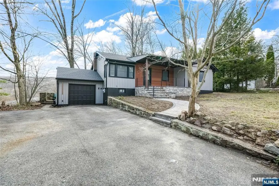 132 Upper High Crest Road, West Milford, NJ 07480 - #2