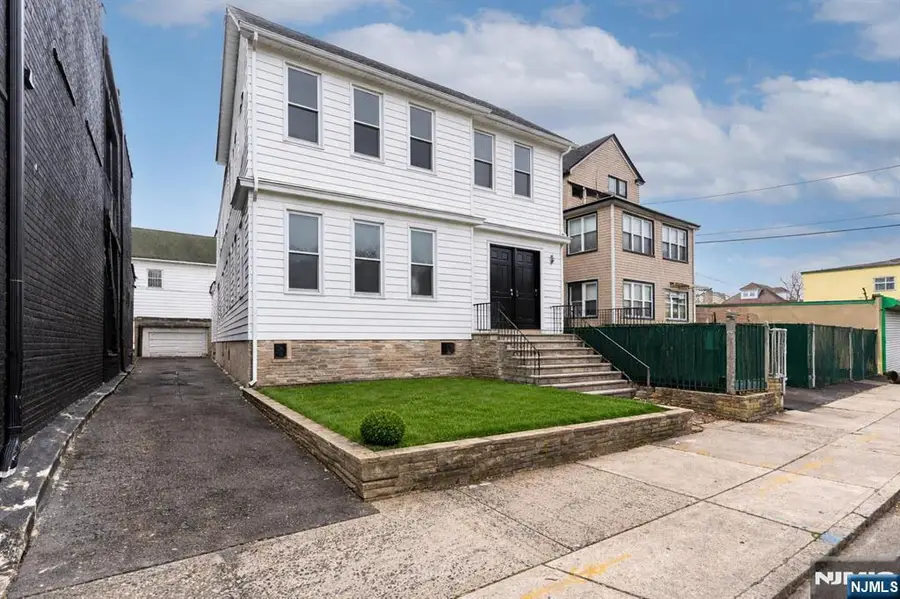 135 Tremont Avenue, East Orange, NJ 07018 - #2