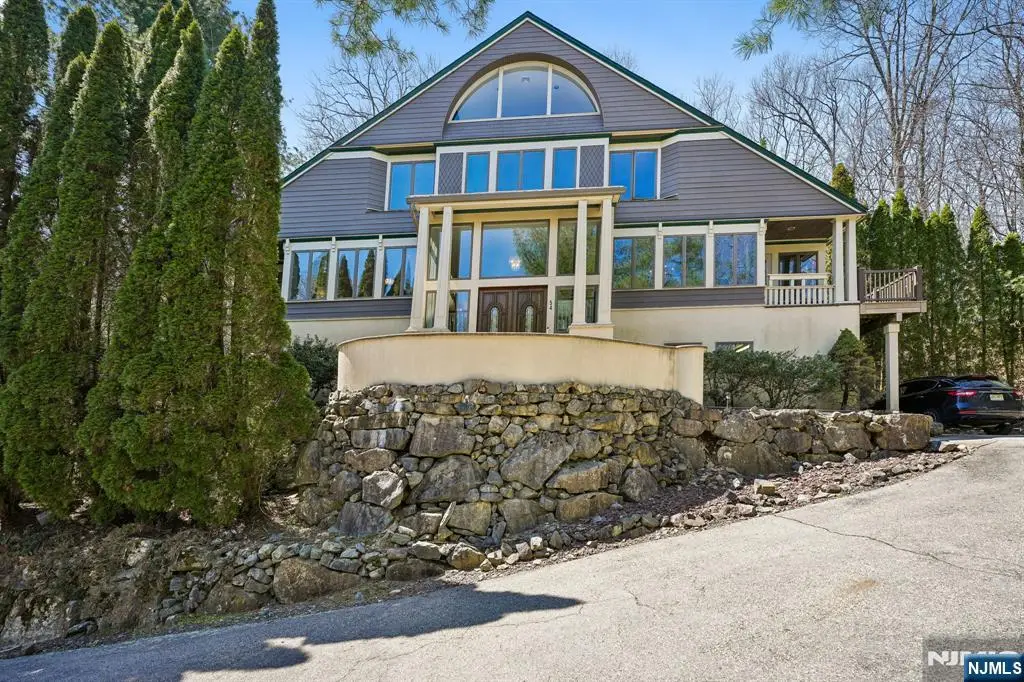 54 Upper High Crest Drive, West Milford, NJ 07480 - #1