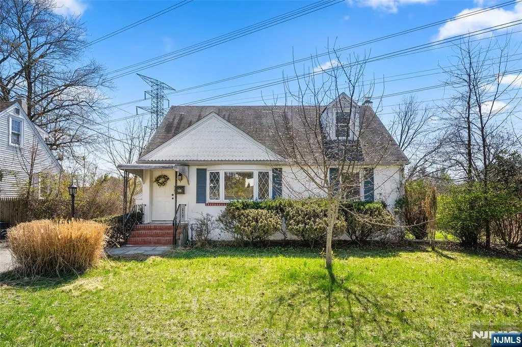 136 Catherine Avenue, Mahwah, NJ 07430 - #1