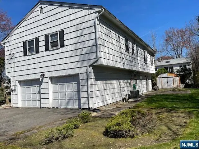 482 Tulane Court, Paramus, NJ 07652 - #2