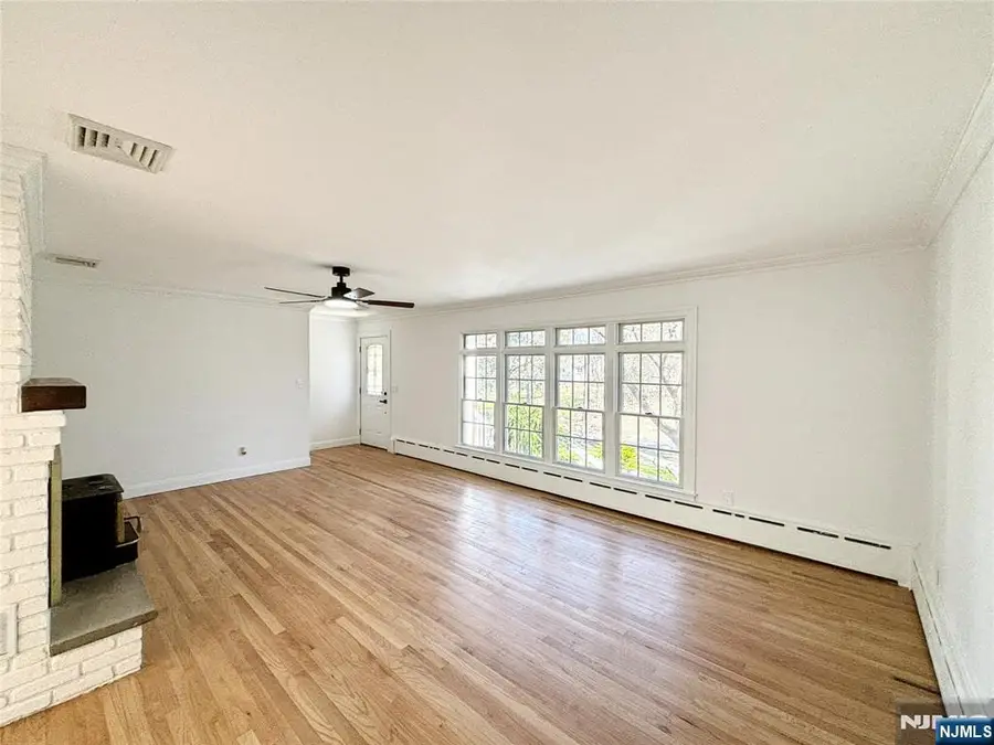 4 Baker Road, Sussex, NJ 07461 - #2