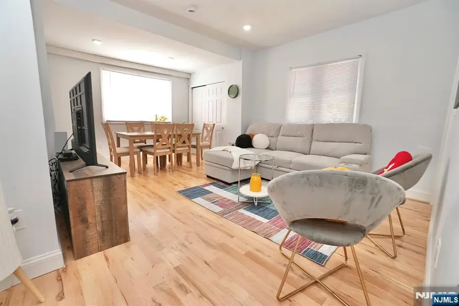 189 Summit Cross, Rutherford, NJ 07070 - #2