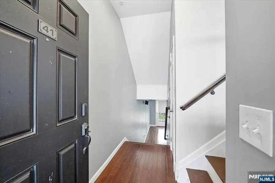 41 Creekside Court, Secaucus, NJ 07094 - #3