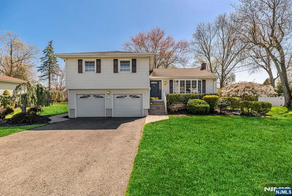 145 Merritt Drive, Oradell, NJ 07649 - #1